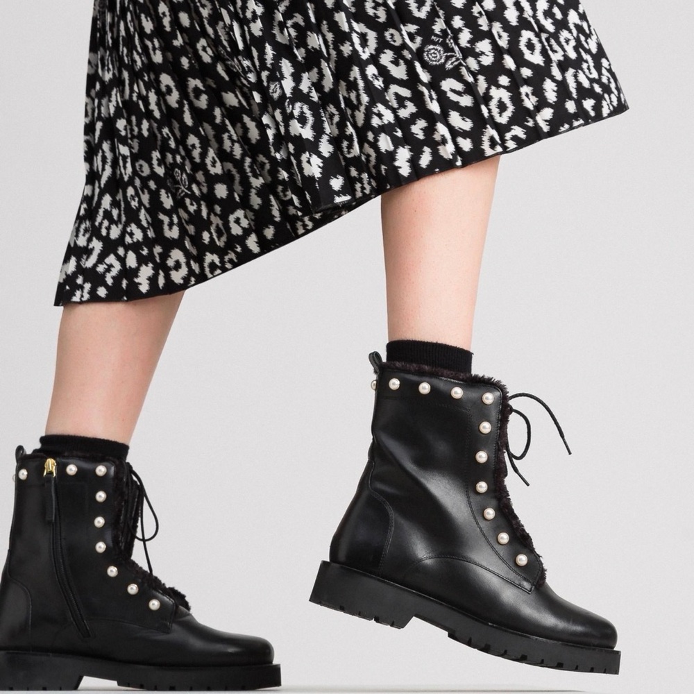 Twinset Black Pearl-Embellished Ankle Boots size 39/8